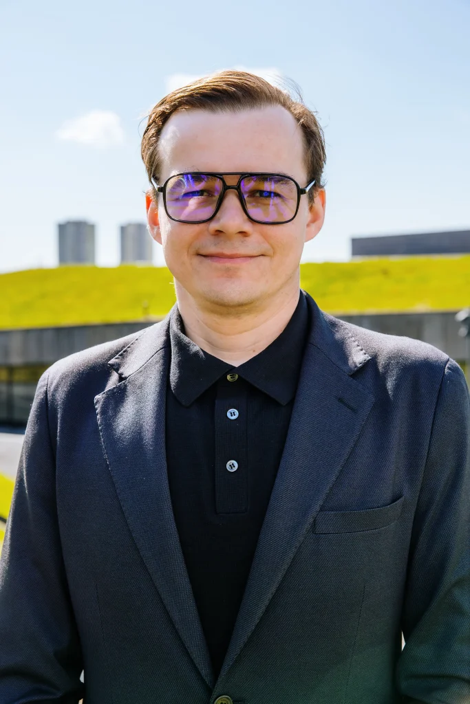 Zwrot z inwestycji w AI - kiedy naprawdę się opłaca? (Adrian Stelmach w Katowicach)